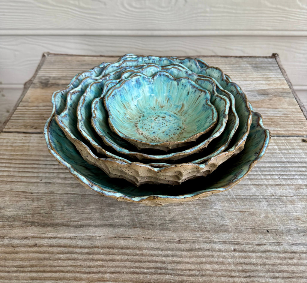 Ocean Bloom Nesting Bowl Set (Set of 5)