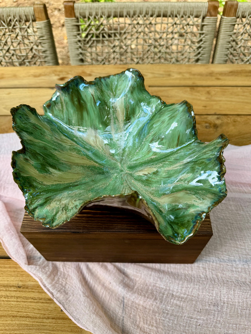 Wild Leaf Ceramic Bowl