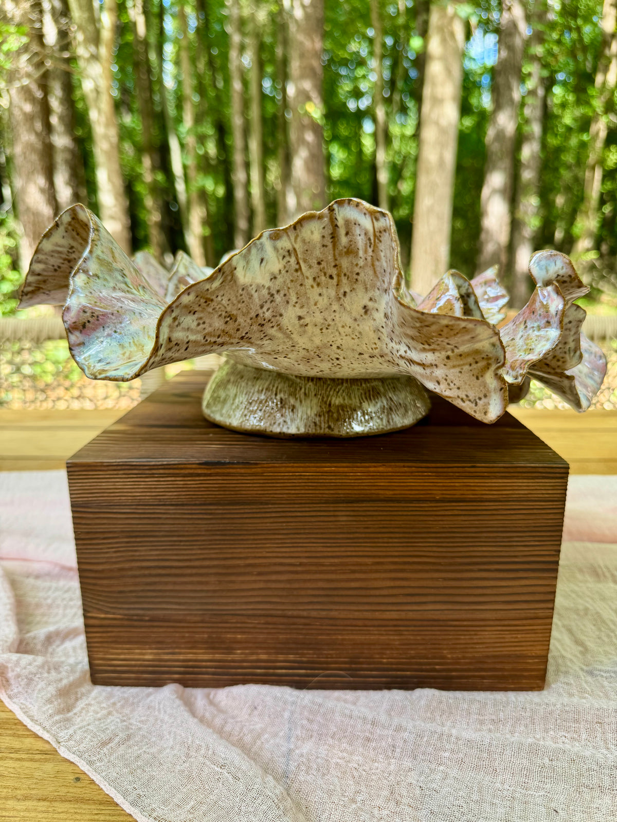 Rose Petal Ruffle Pedestal Bowl