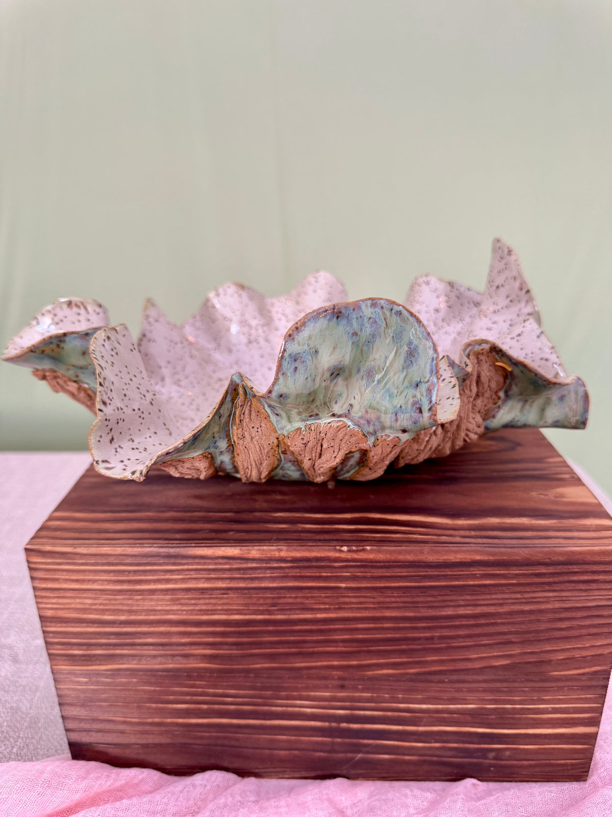 Woodland Bloom Sculptural Bowl — Medium