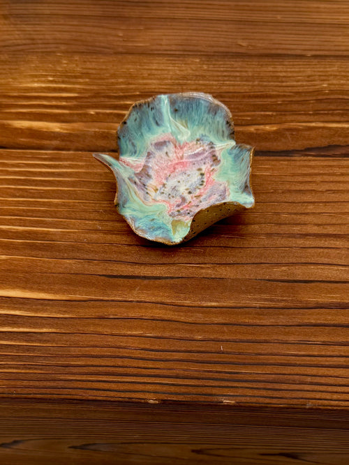Dewdrop Bloom Ring Dish