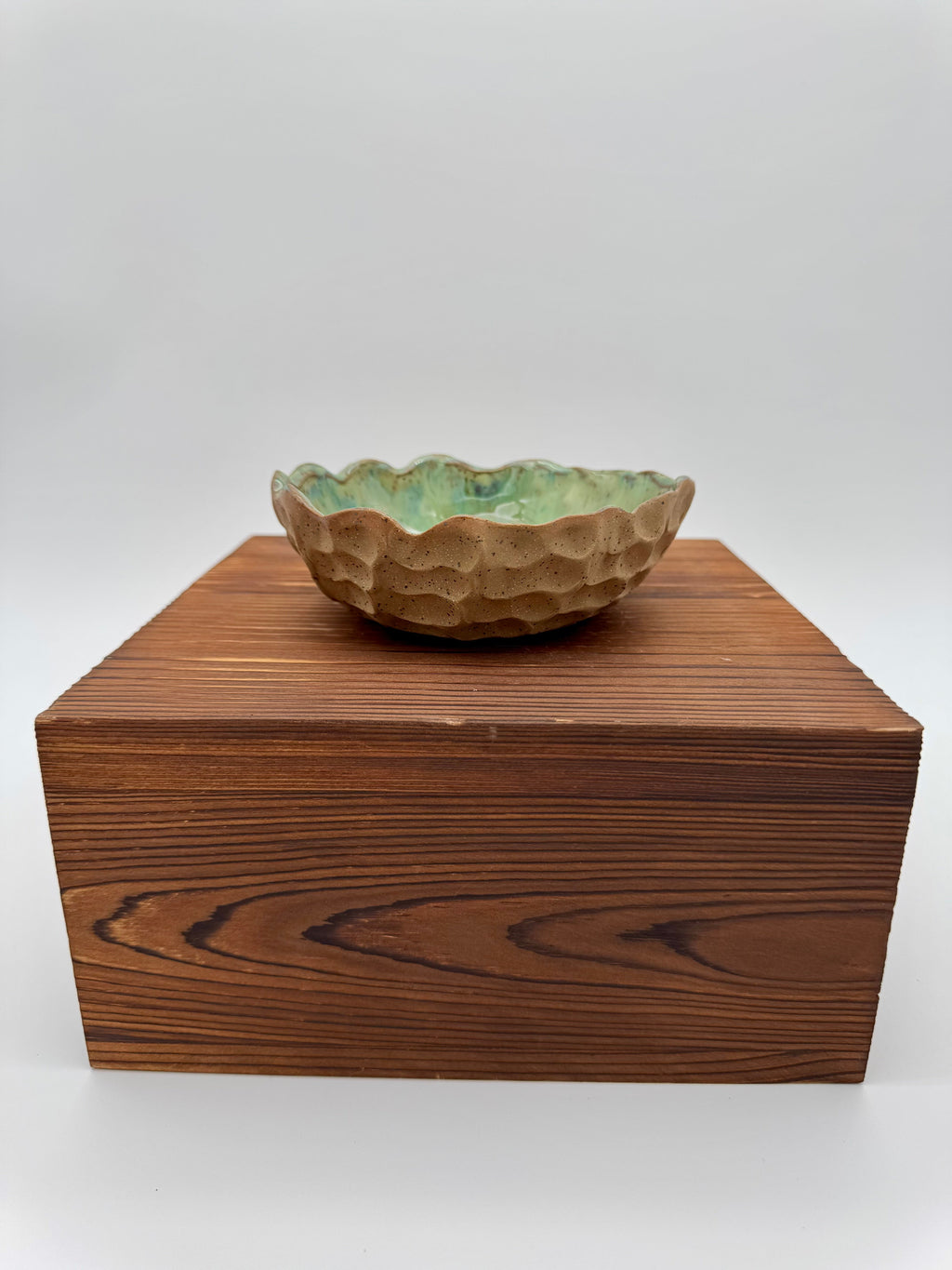 Sage Cobblestone Ruffle Bowl